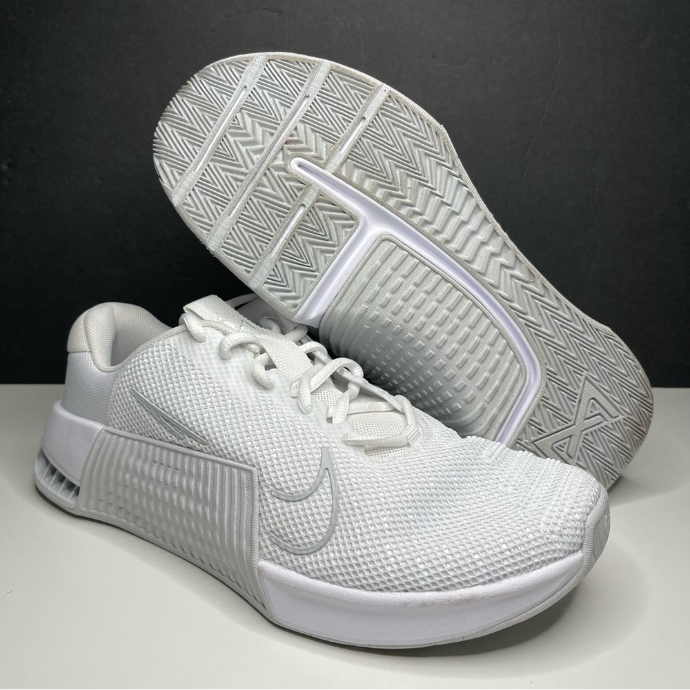 Nike Metcon 9 Men's Size 8 White Pure Platinum DZ2617-103